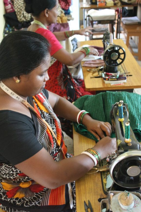 10476_4427630850680_1311481448_n