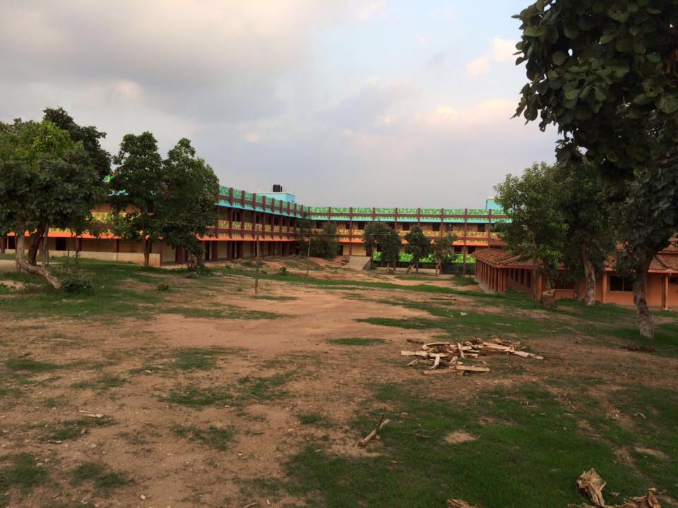 Terminata la decorazione esterna della scuola