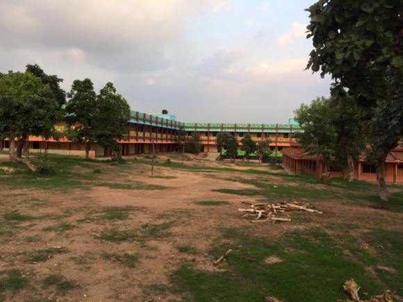 Terminata la decorazione esterna della scuola